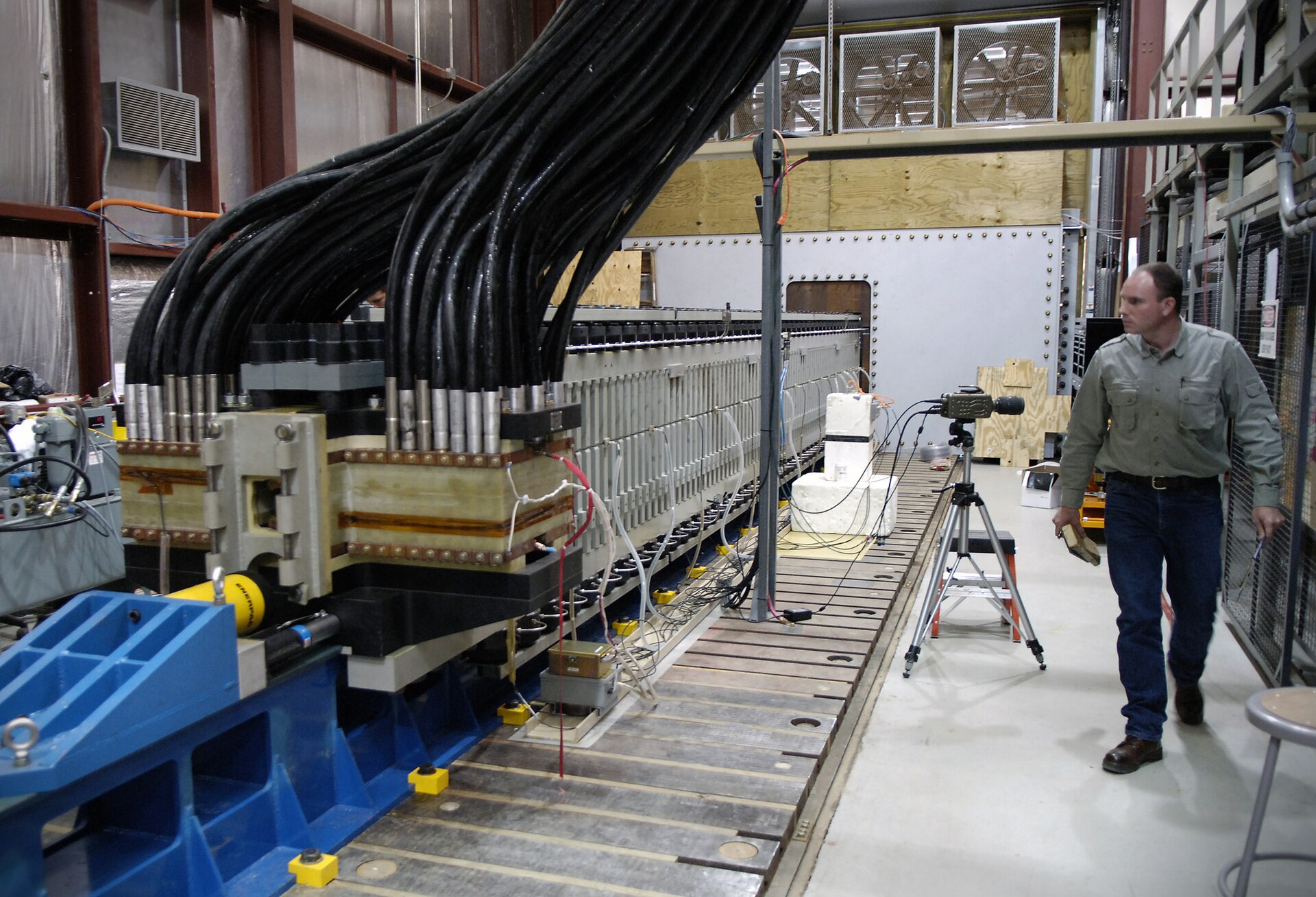 An engineer carrying out a final inspection before a laboratory test